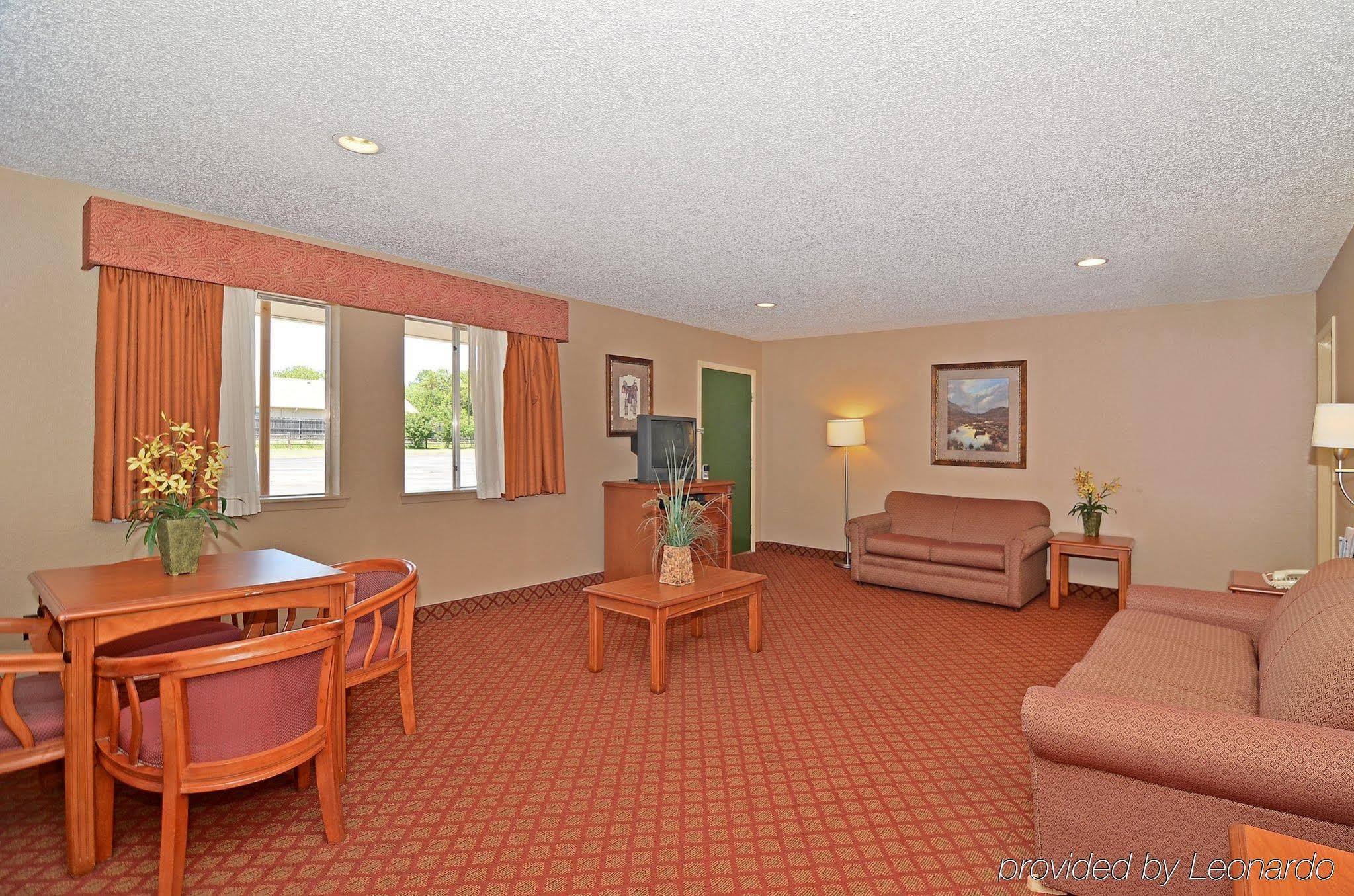 Americas Best Value Inn Crosstimbers Стивънвил Екстериор снимка